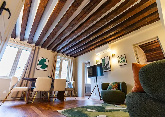 Daire Heart Of - Spacious 3-bedroom Air-conditione *